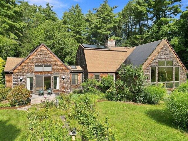 House for sale in Easthampton, Massachusetts