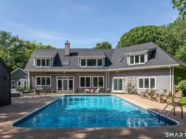 House for sale in Easton, Connecticut