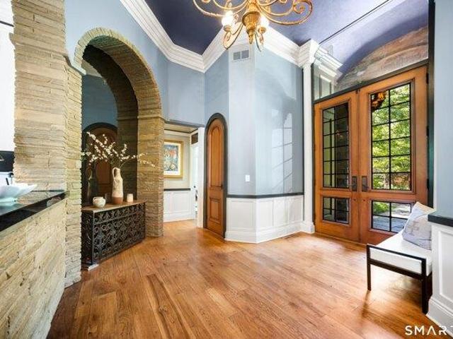 House for sale in Easton, Connecticut