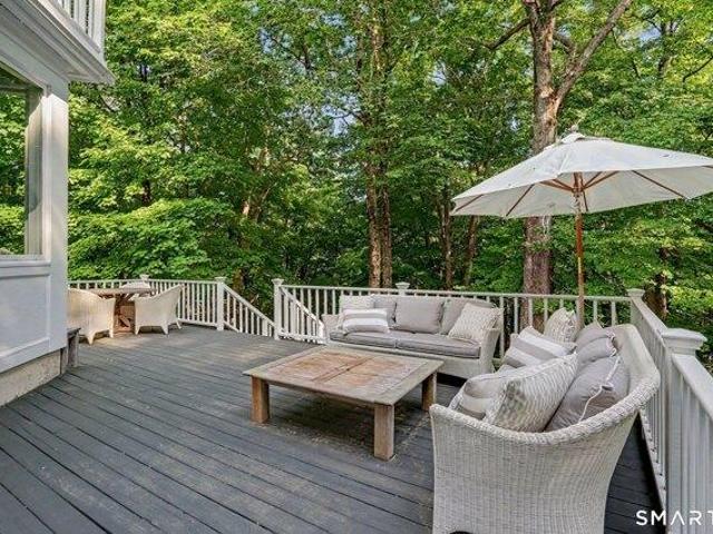 House for sale in Easton, Connecticut