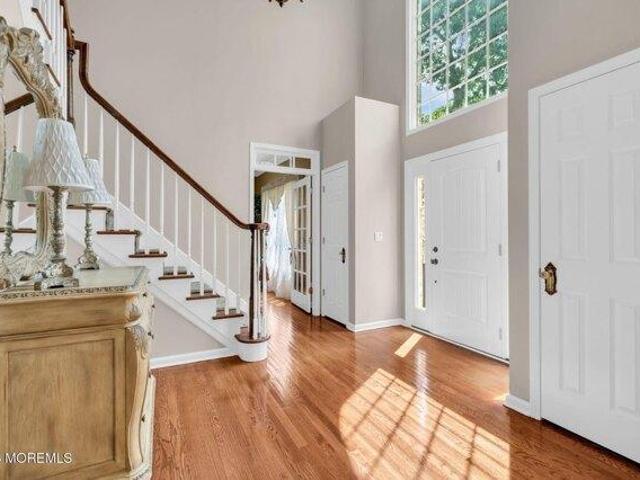 House for sale in Eatontown, Monmouth County
