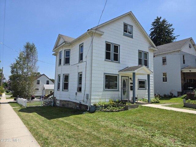House for sale in Ebensburg, Pennsylvania