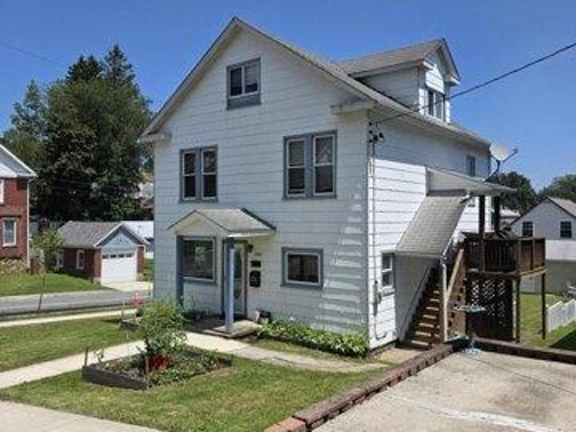 House for sale in Ebensburg, Pennsylvania