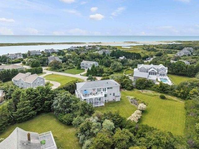 House for sale in Katama, Edgartown