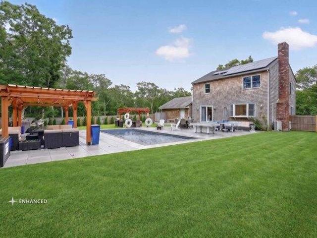 House for sale in Edgartown, Dukes County