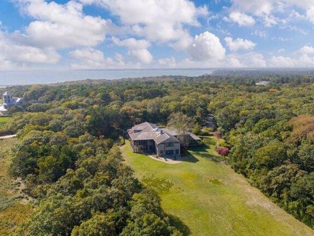 House for sale in Wepua Point, Edgartown