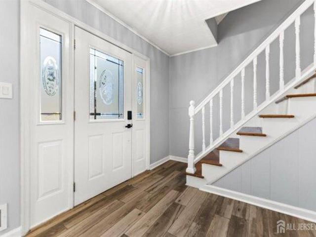 House for sale in Edison, New Jersey