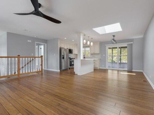 House for sale in Elk Grove Village, Illinois