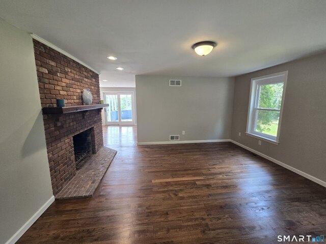 House for sale in Ellington, Connecticut