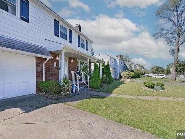 House for sale in Elmwood Park, Bergen County