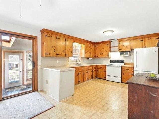 House for sale in Enfield, Connecticut