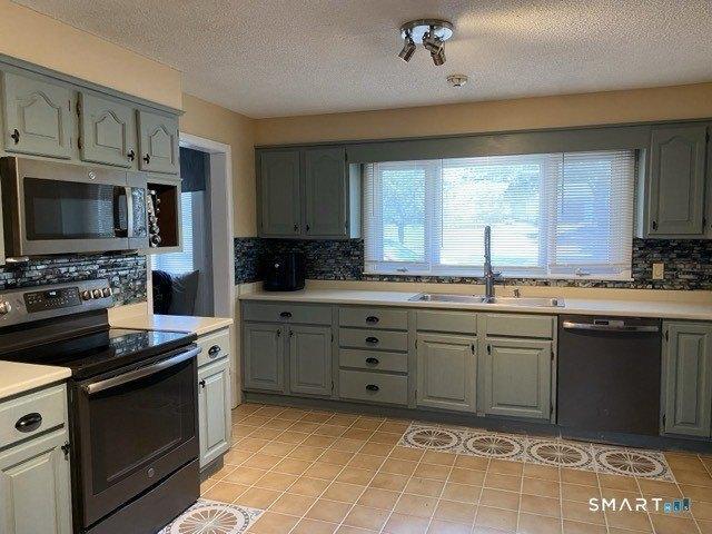 House for sale in Enfield, Connecticut