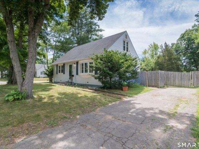 House for sale in Enfield, Connecticut