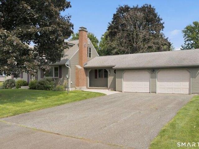 House for sale in Enfield, Connecticut