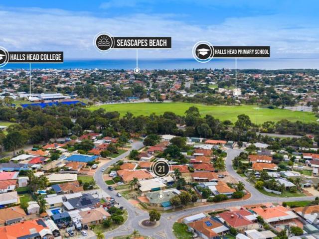 House for sale in Parklands, Western Australia