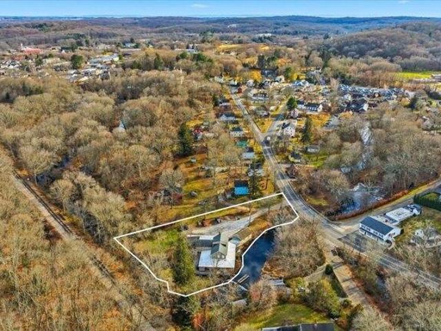 House for sale in Centerbrook, Connecticut