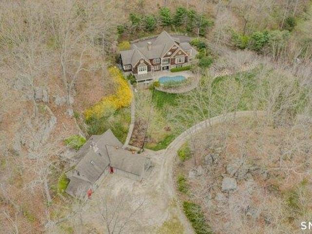 House for sale in Centerbrook, Connecticut