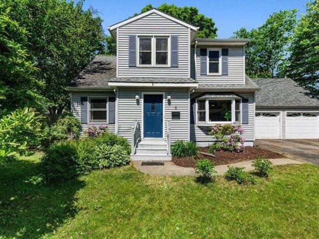 House for sale in Essex Junction, Vermont
