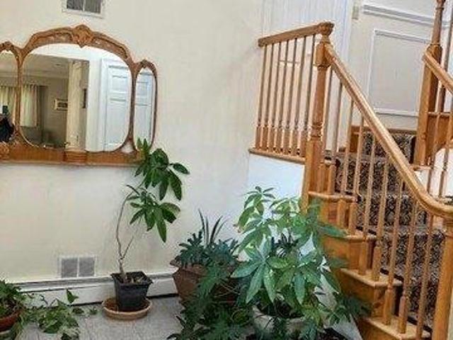 House for sale in Fair Lawn, New Jersey