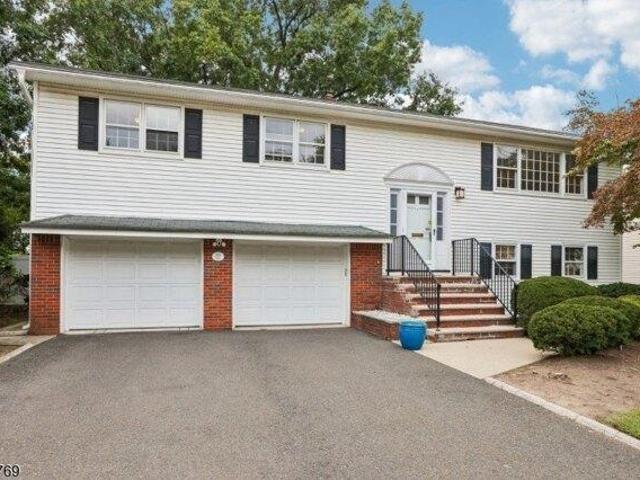 House for sale in Fair Lawn, Bergen County