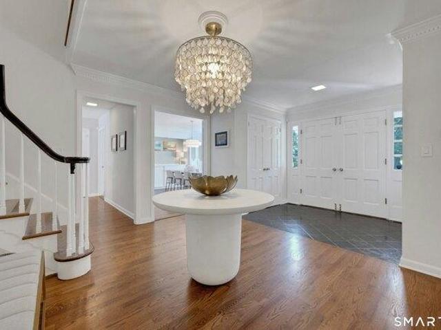 House for sale in Stratfield, Fairfield