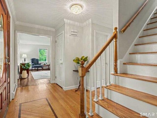 House for sale in Stratfield, Fairfield