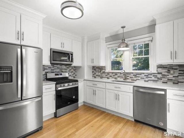 House for sale in Tunxis Hill, Fairfield