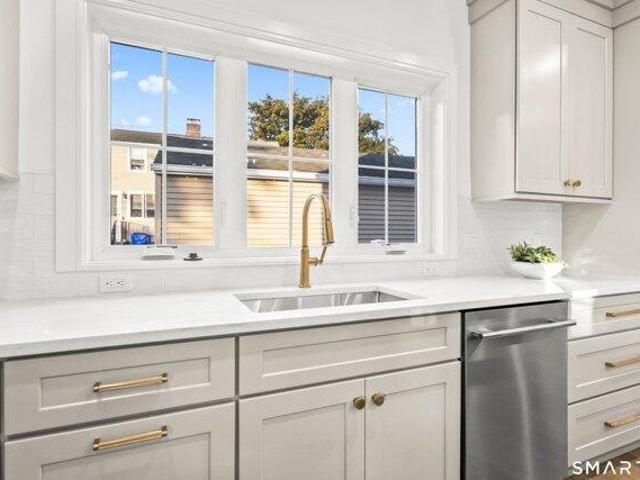 House for sale in Tunxis Hill, Fairfield