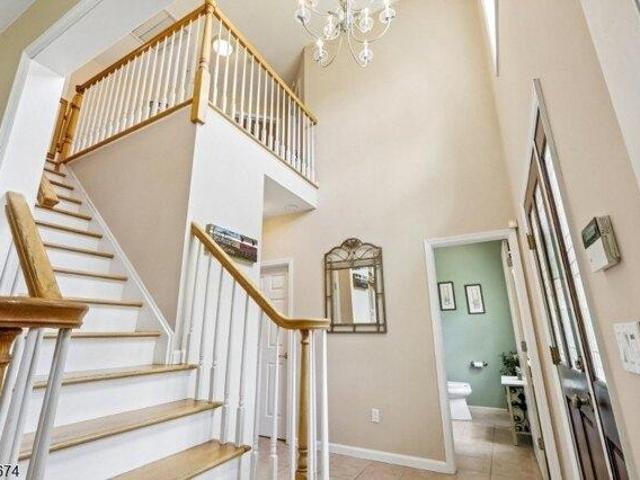 House for sale in Fairfield, New Jersey