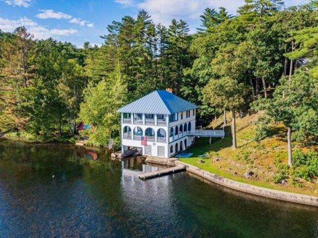 House for sale in Fairlee, Vermont