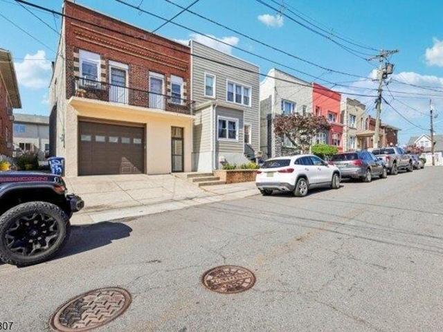House for sale in Fairview, New Jersey