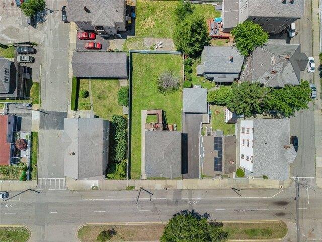 House for sale in Flint Village, Fall River