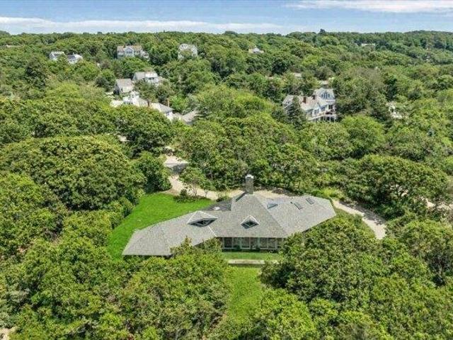 House for sale in Quissett, Falmouth