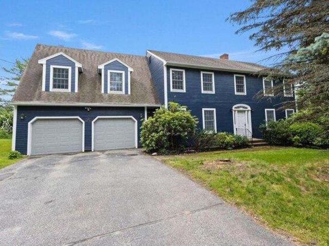 House for sale in Falmouth, Maine