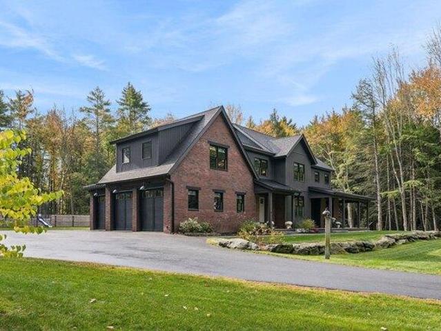 House for sale in Falmouth, Cumberland County