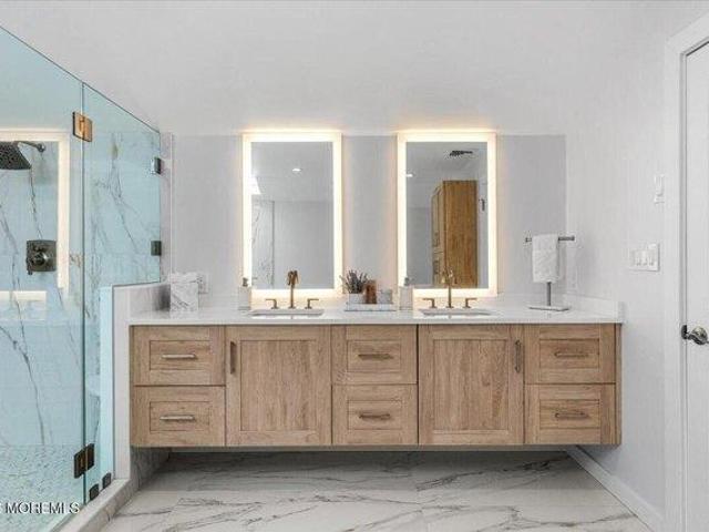 House for sale in Monmouth, New Jersey