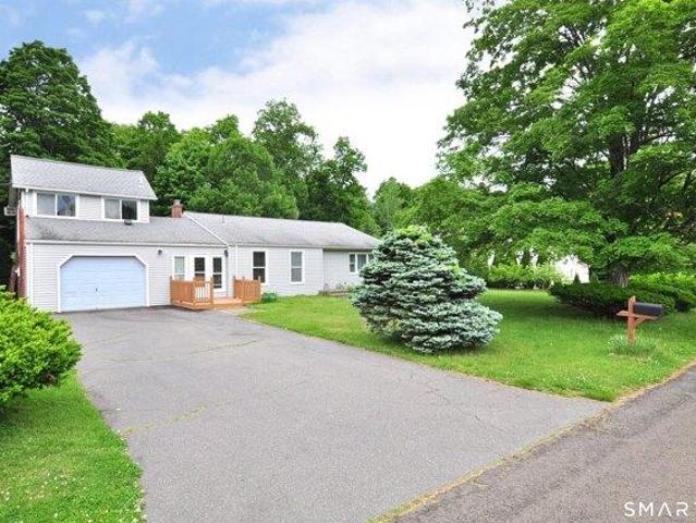 House for sale in Farmington, Connecticut