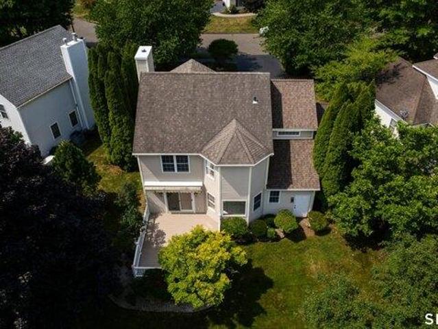 House for sale in Farmington, Connecticut