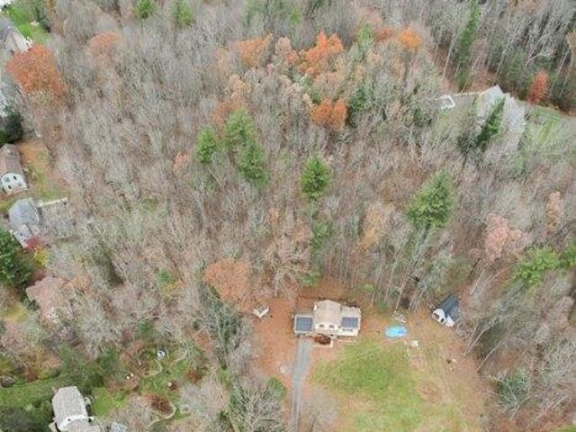 House for sale in Farmington, Connecticut