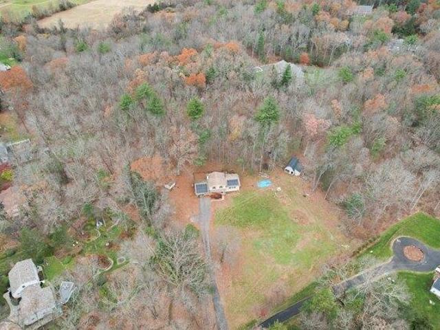 House for sale in Farmington, Connecticut