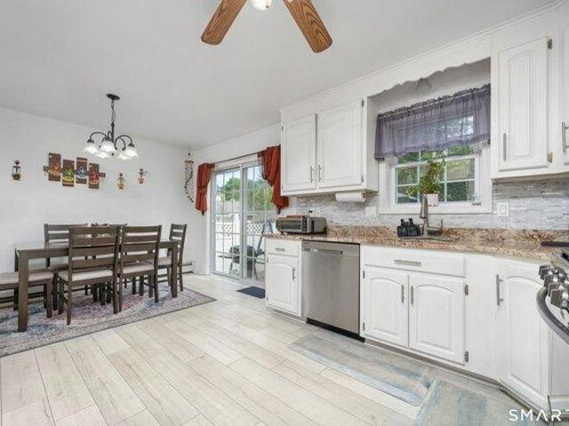 House for sale in Farmington, Connecticut