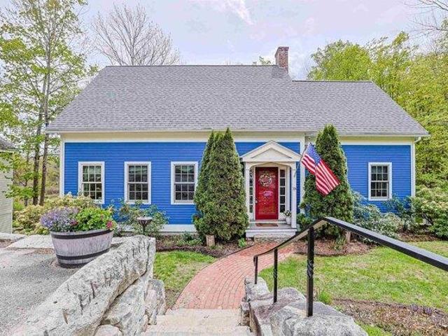 House for sale in New Hampshire