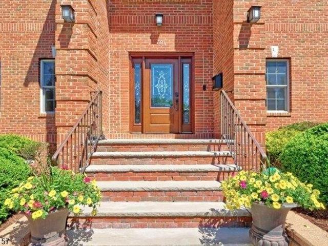 House for sale in Florham Park, New Jersey
