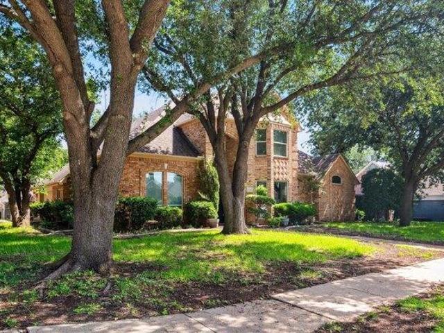 House for sale in Flower Mound, Texas
