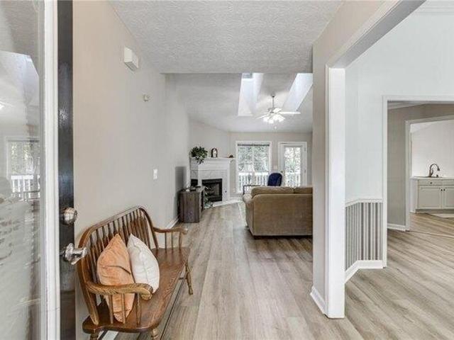 House for sale in Flowery Branch, Georgia