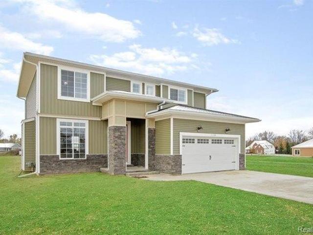 House for sale in Flushing, Michigan