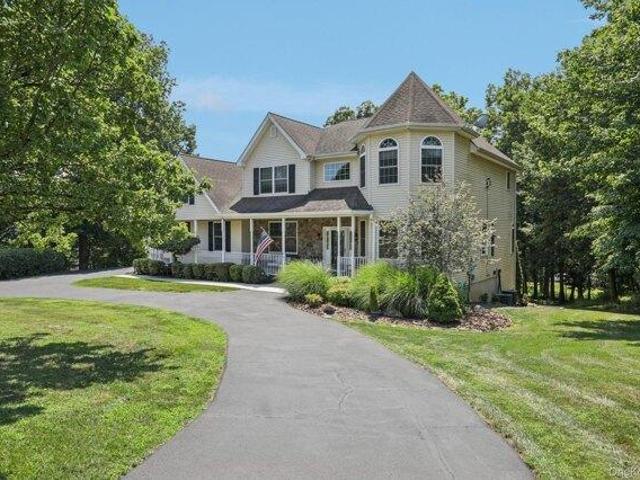 House for sale in Fort Montgomery, New York