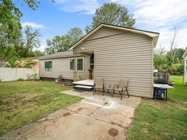 House for sale in Ark