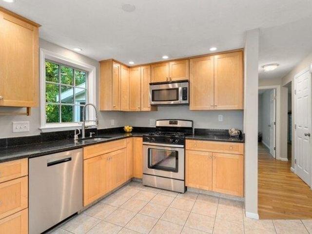 House for sale in Framingham Center, Framingham