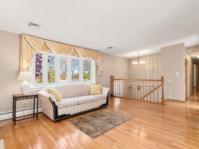 House for sale in Framingham Center, Framingham